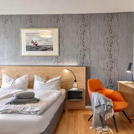 Daire Fischadler 34 Im Wreecher Idyll Ruegen By Ruyastay