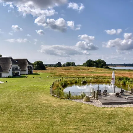 Apartamento Fischadler 34 Im Wreecher Idyll Ruegen By Ruyastay